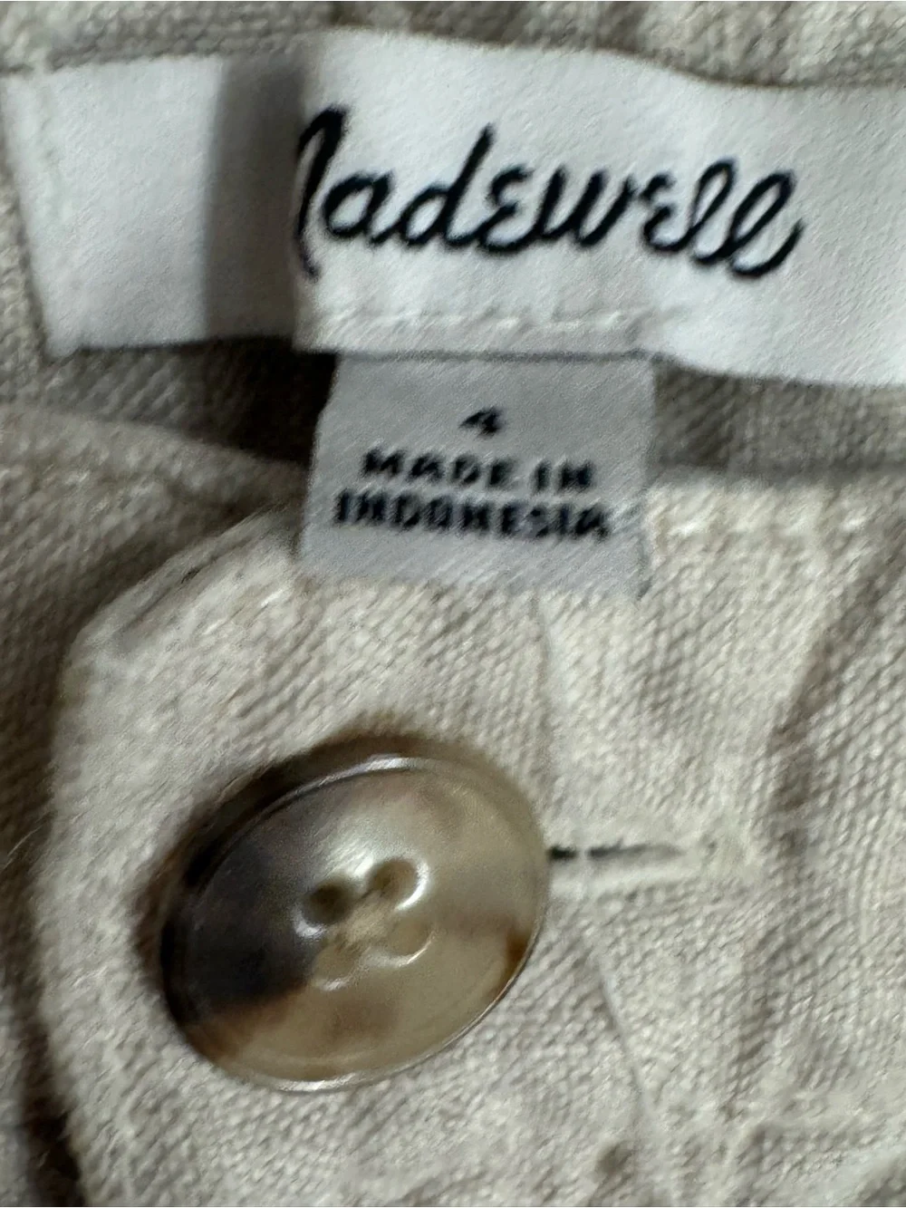 New! Madewell The Zoe Short in 100% Linen.